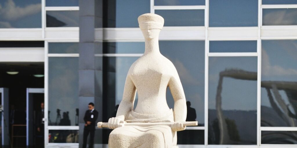 STF marca para final de abril julgamento de ex-assessores de Bolsonaro